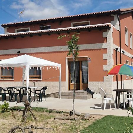 Chalet De Artistas Vadocondes Zewnętrze zdjęcie